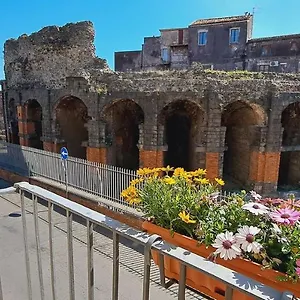 Odeonhouse - - Parking Included Apartment